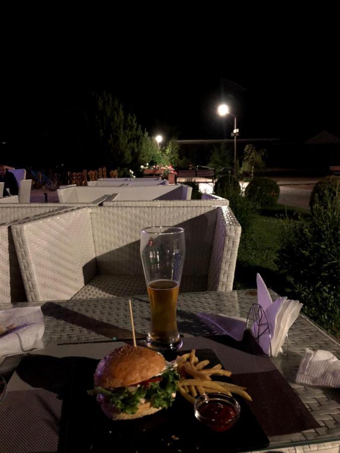 Deluxe Royal Beach Chok-Tal Dış mekan fotoğraf